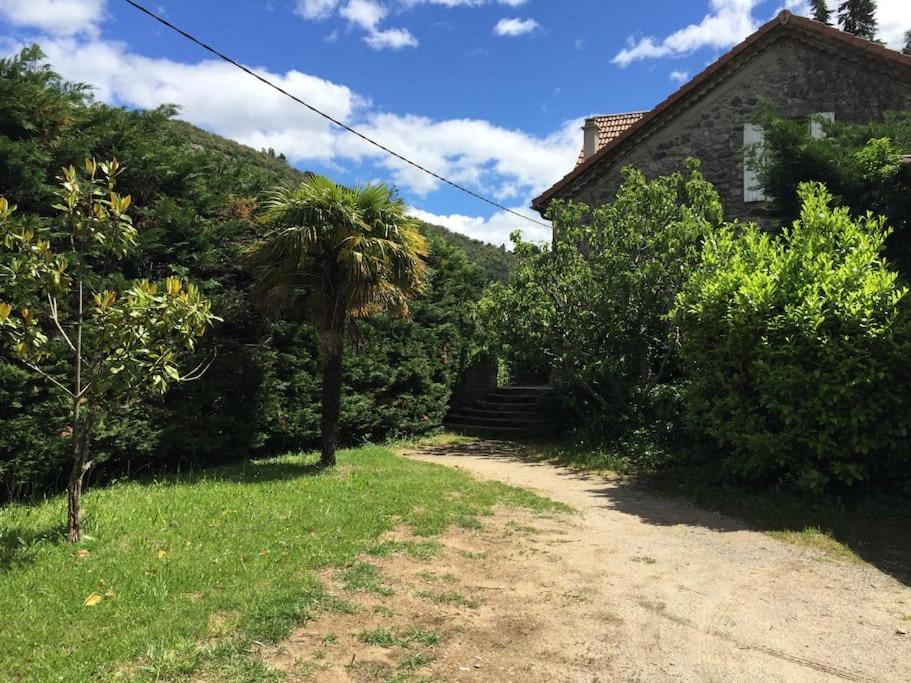 Grande Maison Familiale En Pierres Sud Ardeche Lalevade-dʼArdèche Dış mekan fotoğraf