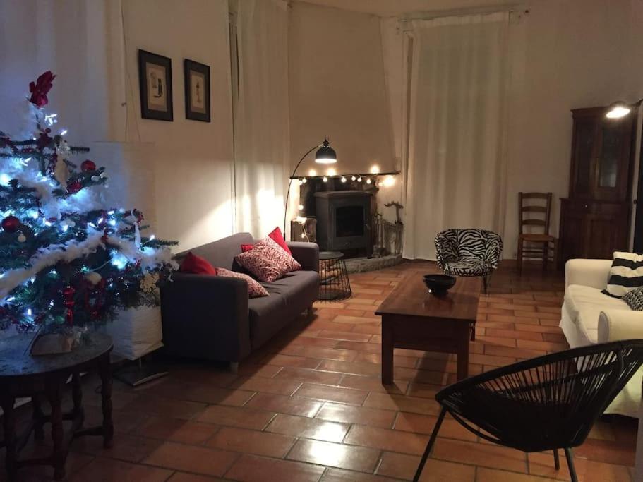 Grande Maison Familiale En Pierres Sud Ardeche Lalevade-dʼArdèche Dış mekan fotoğraf